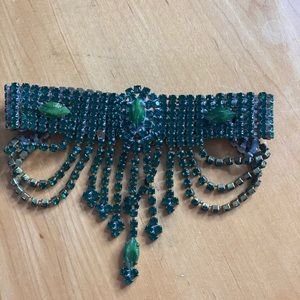 Emerald rhinestone choker